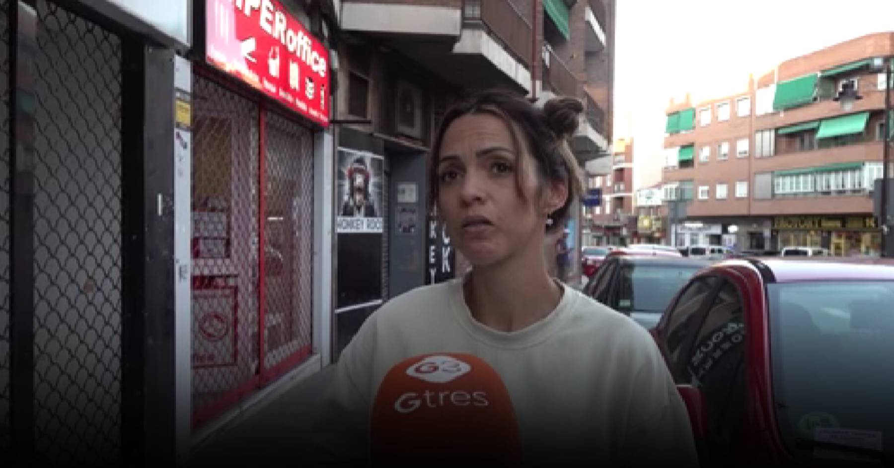 Paola Olmedo por las calles de Madrid. (Foto: Gtres)