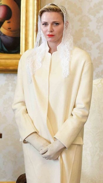 Papa, Charlene