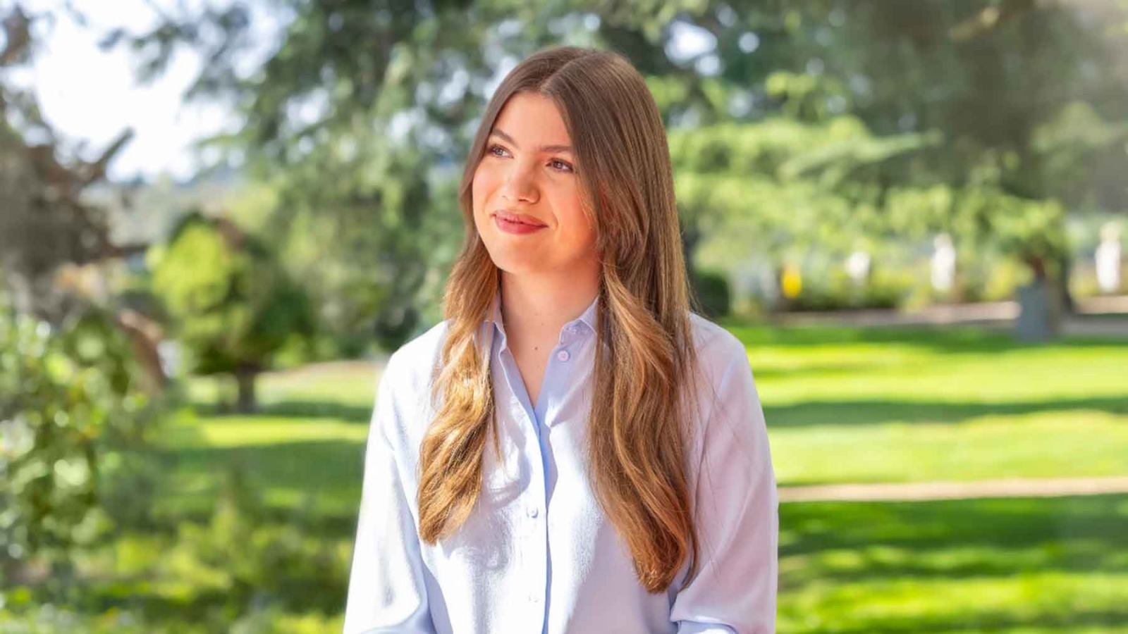 La Infanta Sof&iacute;a en una de las im&aacute;genes distribuidas por su mayor&iacute;a de edad (Foto: Casa Real)