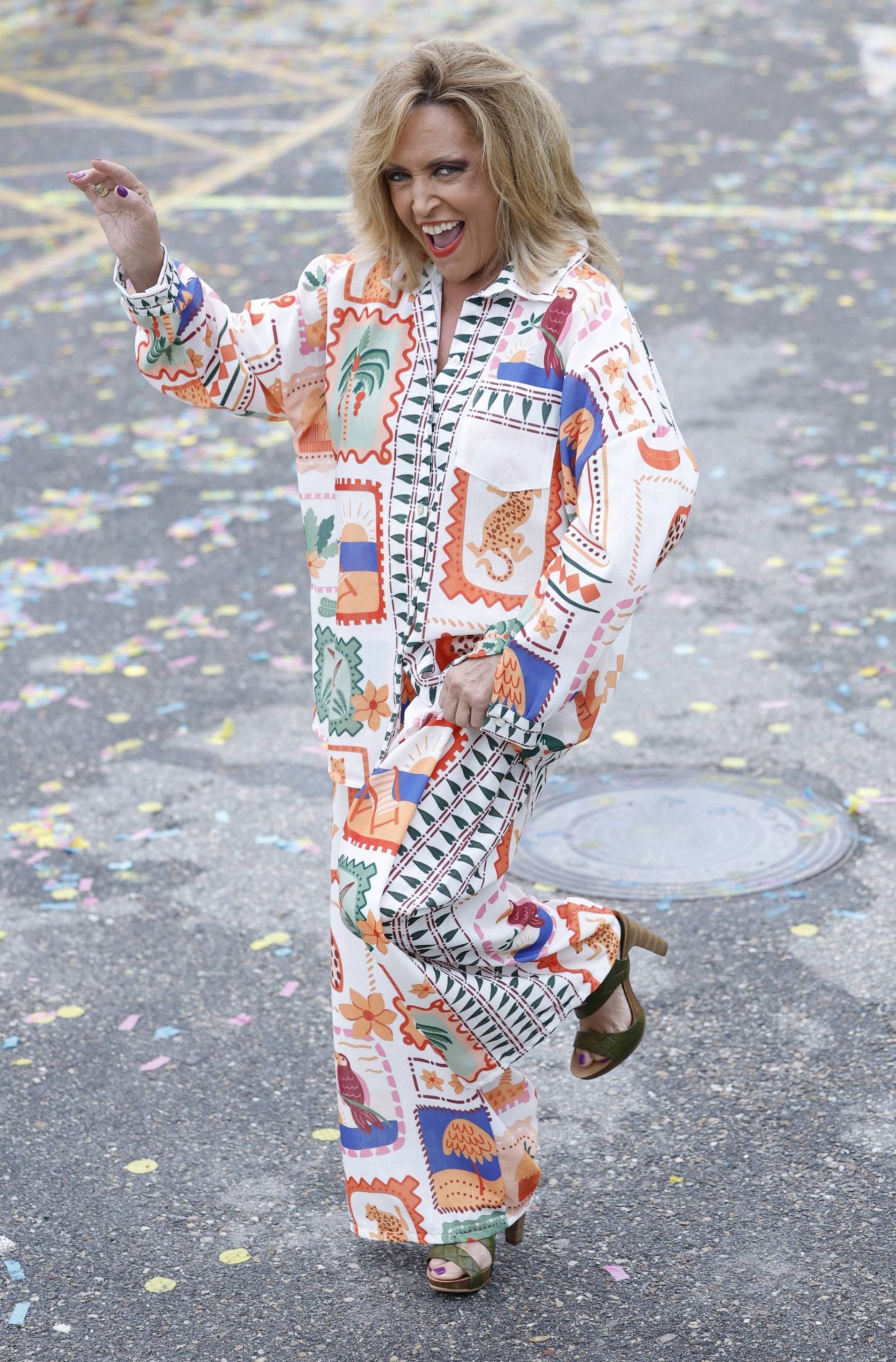 Lydia Lozano en el desfile de 'La familia de la tele'. (Foto: Gtres)