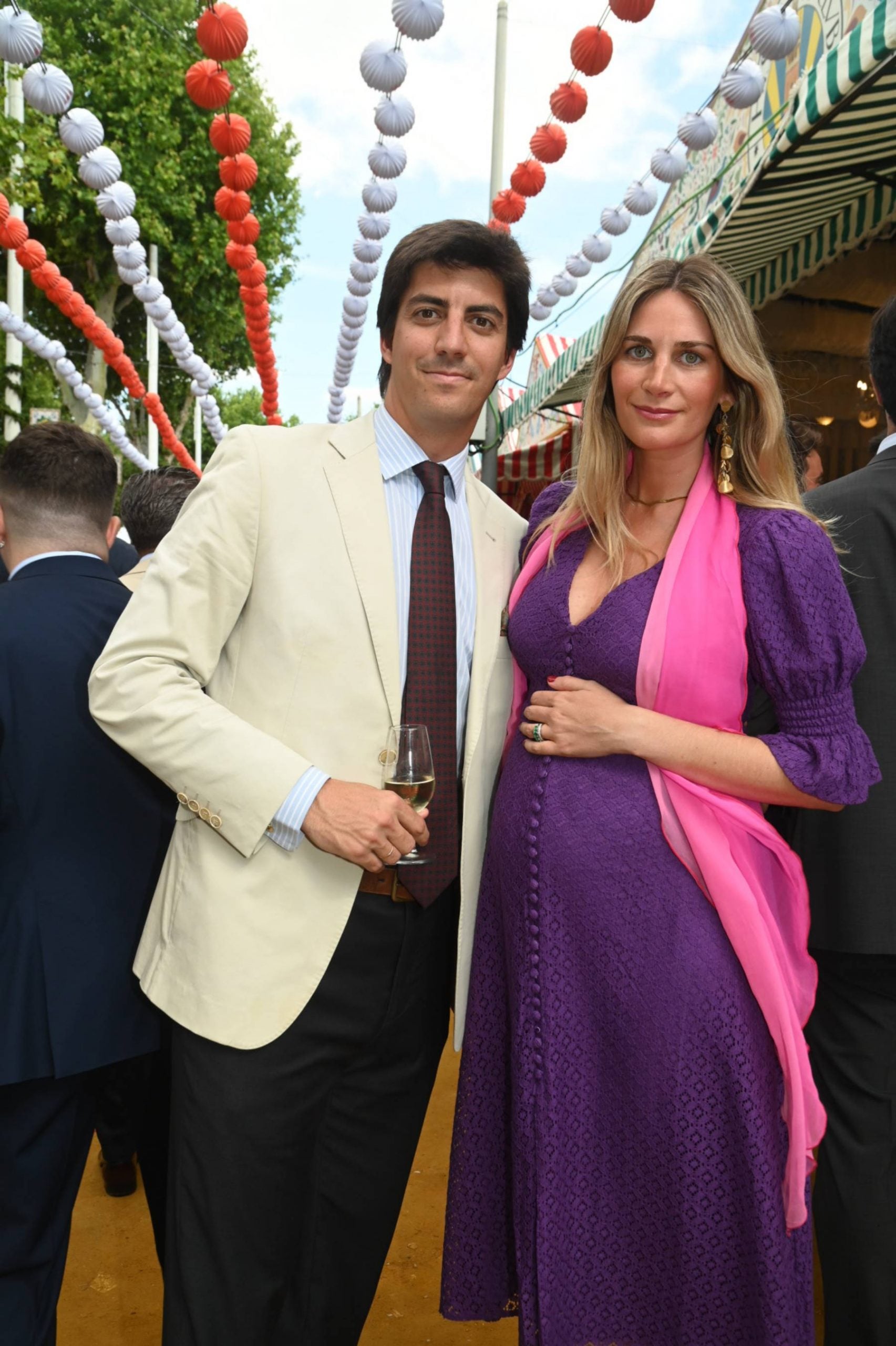Sibi Montes y Mateo Ib&aacute;&ntilde;ez en la Feria de Abril de Sevilla. (Foto: Gtres)