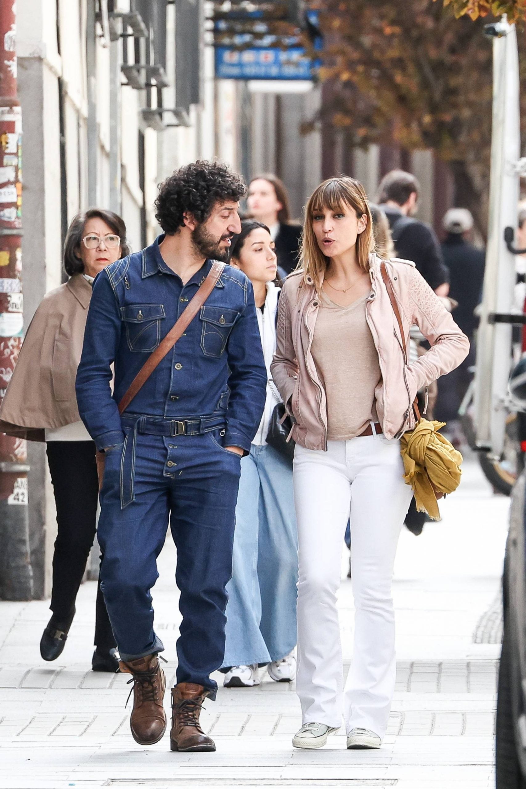Sandra Sabat&eacute;s y Marwan en Madrid. (Foto: Gtres)