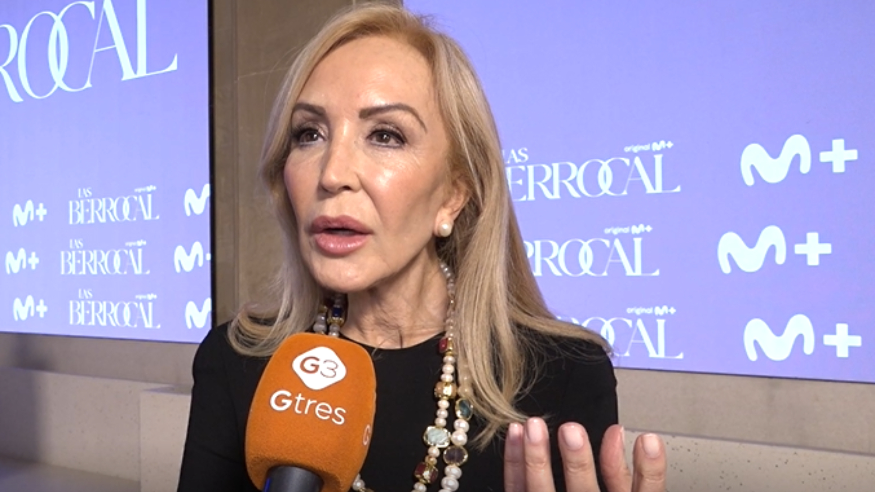 Carmen Lomana