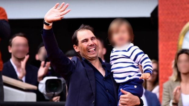 Rafa Nadal en su homenaje en Par&iacute;s. (Foto: Gtres)