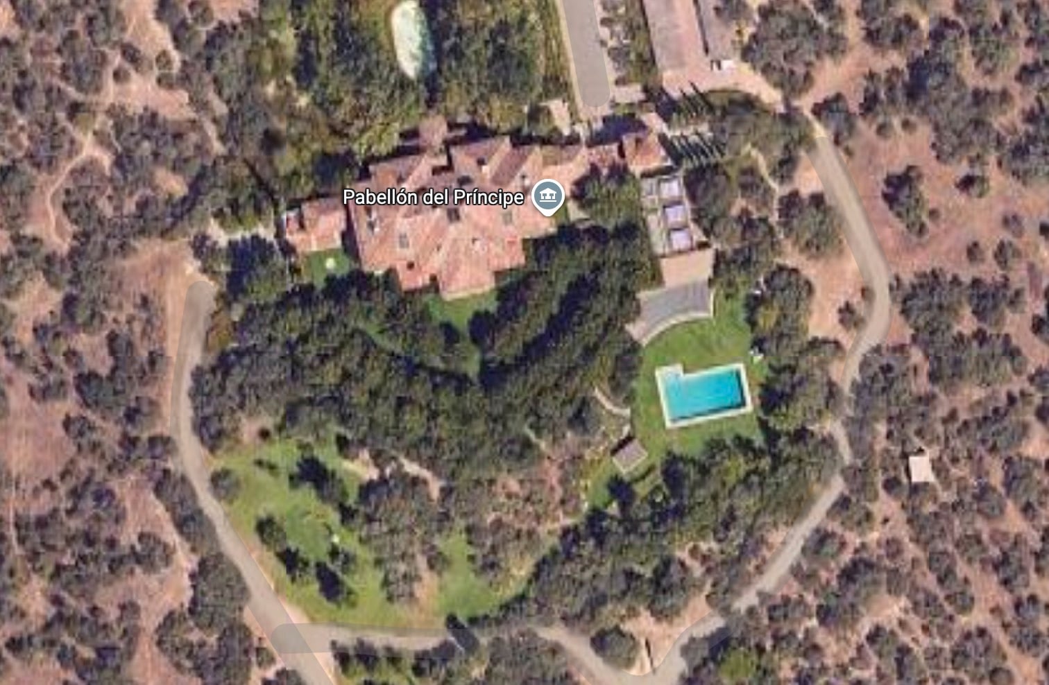 Leonor, piscina