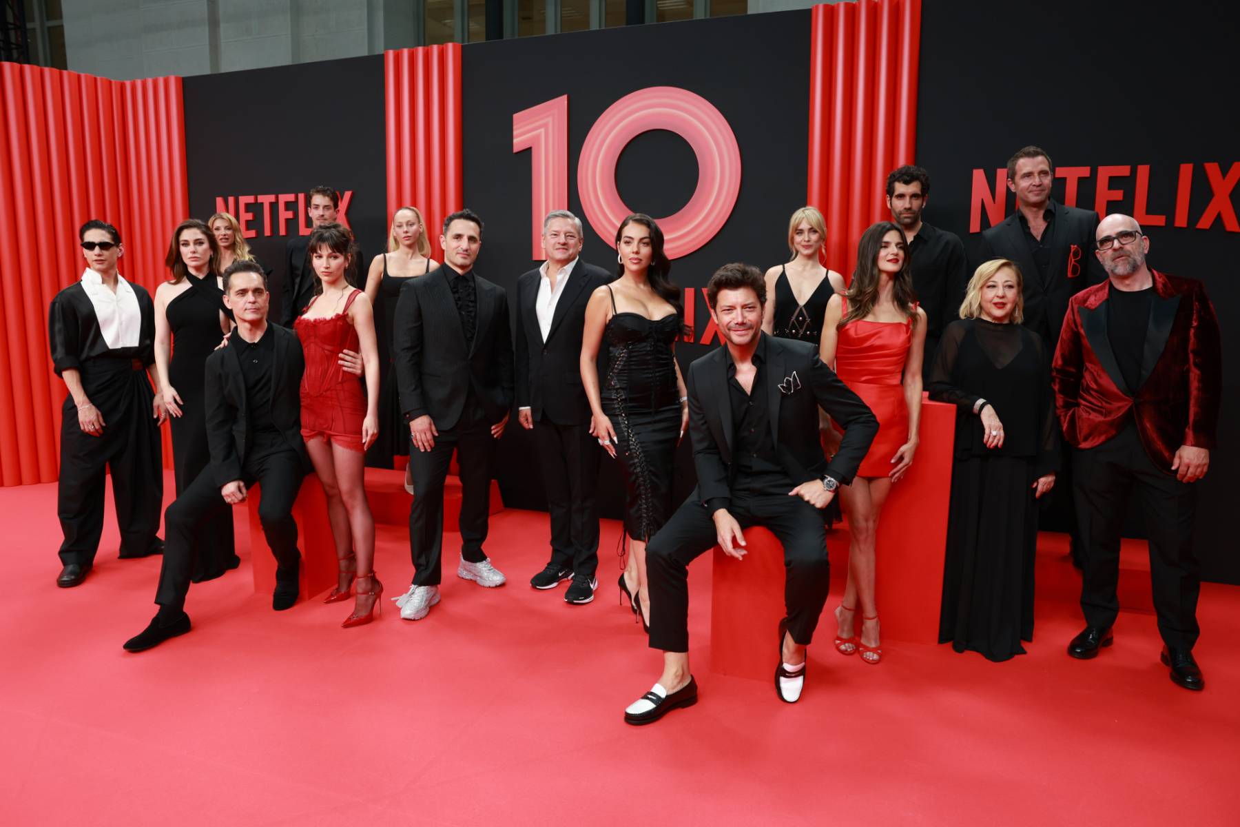 Rostros conocidos en el d&eacute;cimo aniversario de Netflix. (Foto: Gtres)