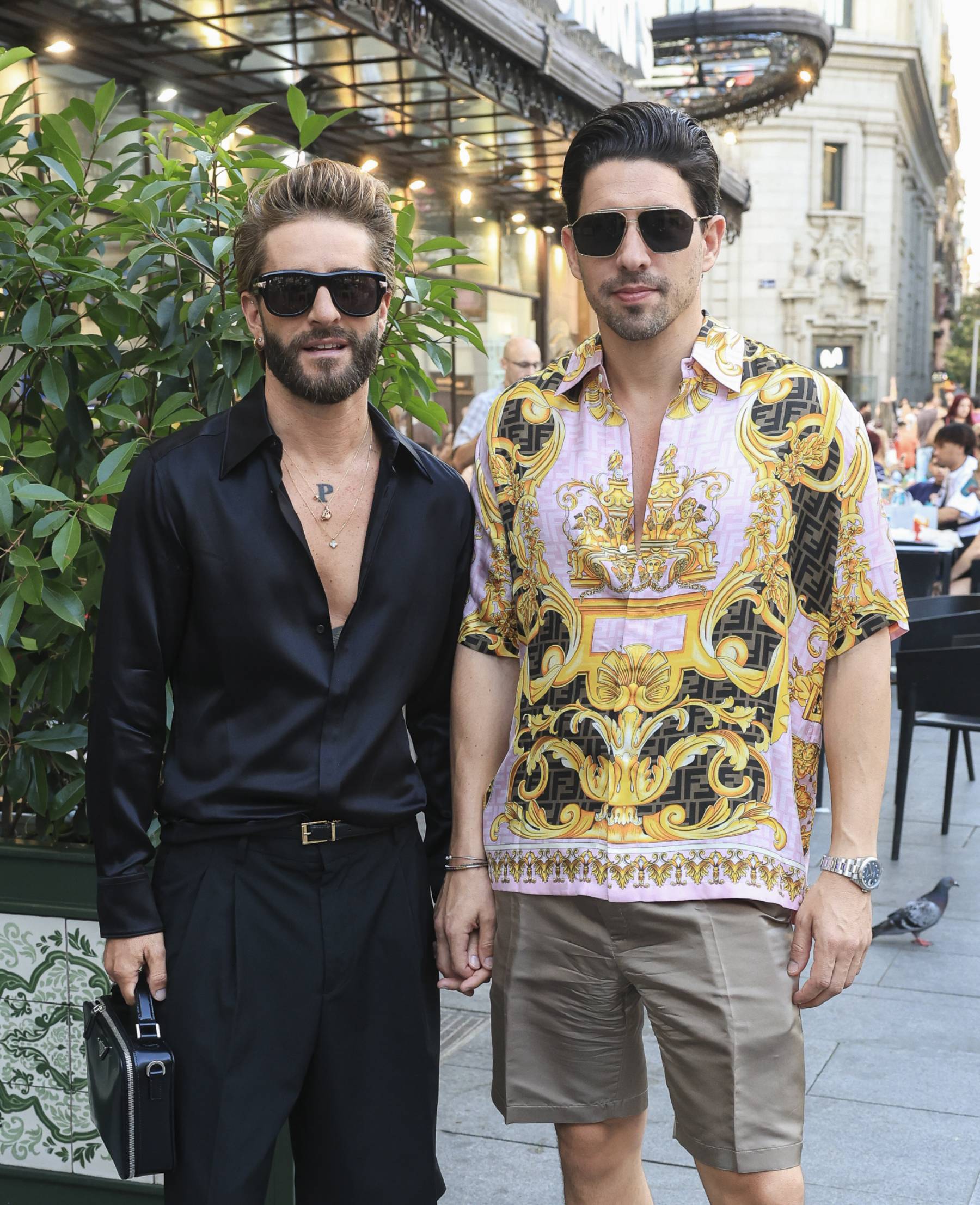 Pelayo D&iacute;az y Gal Marom en Madrid. (Foto: Gtres)
