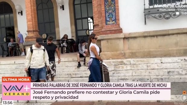 Primeras im&aacute;genes de Jos&eacute; Fernando y Gloria Camila tras la muerte de Michu. (FOTO: TELECINCO)
