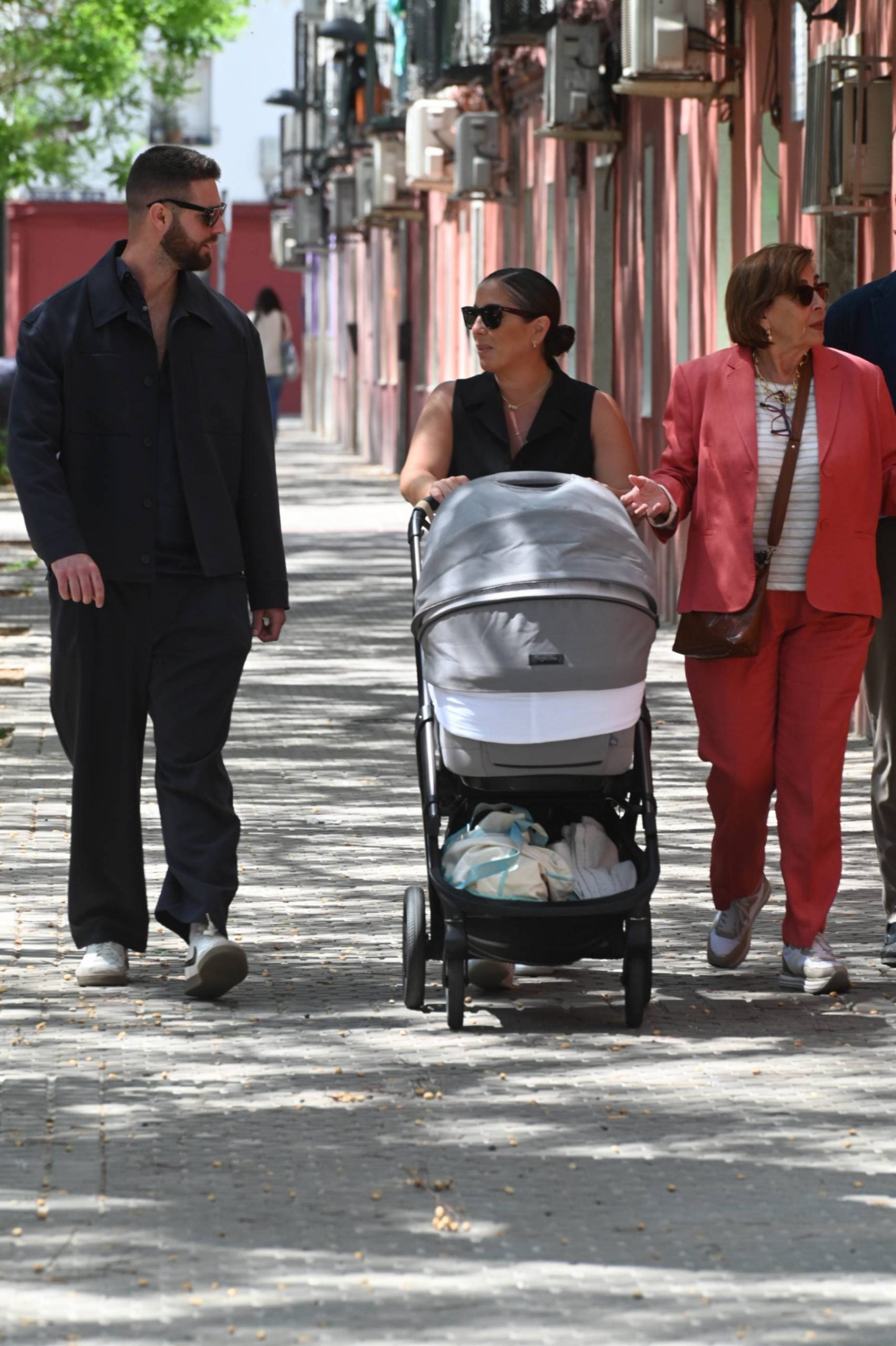 Anabel Pantoja y David Rodr&iacute;guez en Sevilla. (Foto: Gtres)