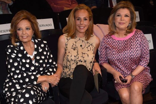 Terelu Campos, Gloria Camila, Roc&iacute;o Carrasco, Maria Teresa Campos, Fiesta