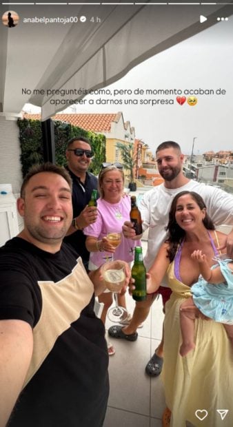 La visita de Bel&eacute;n Esteban a Anabel Pantoja en Canarias. (Foto: Instagram)