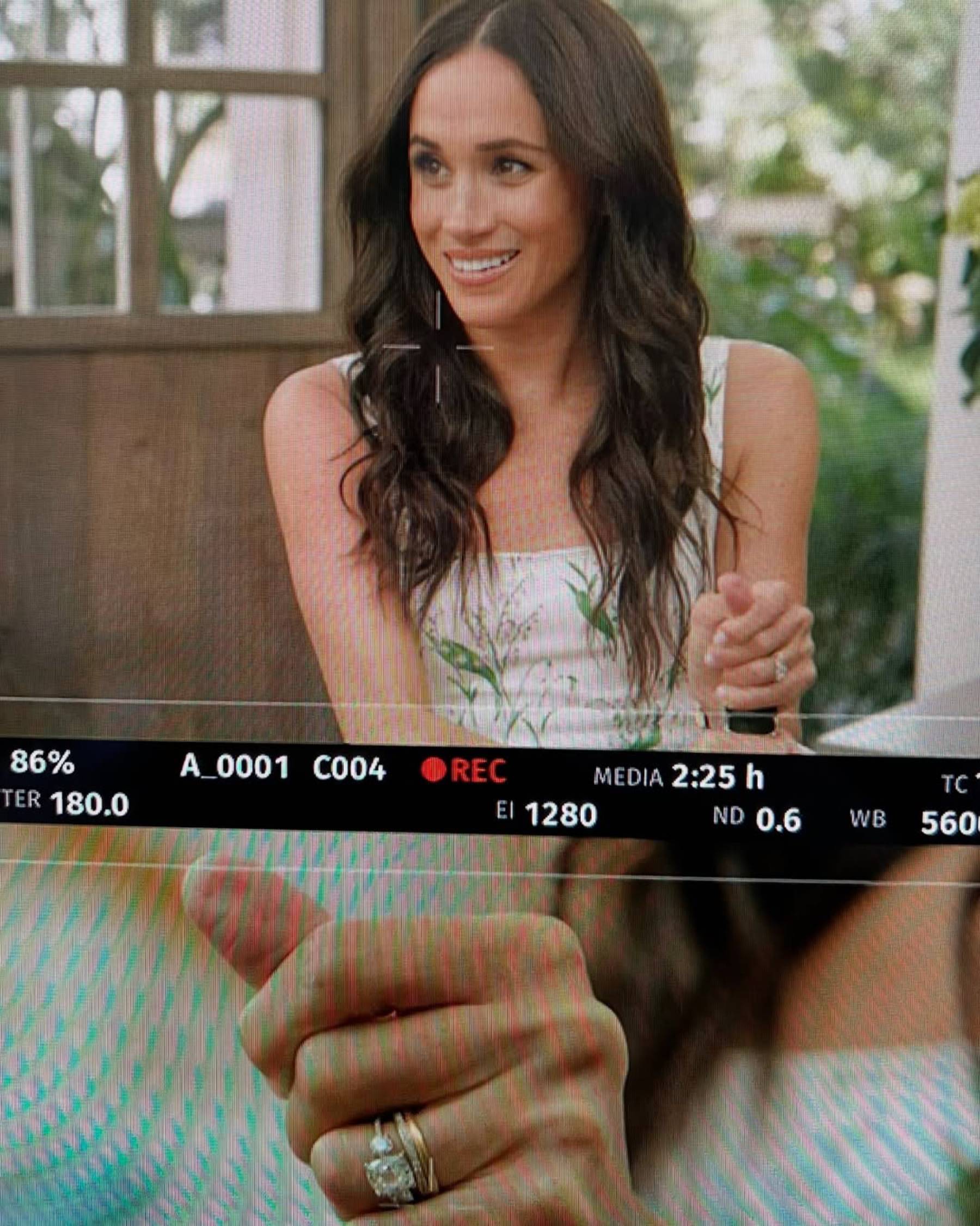 Meghan Markle durante la grabación de su serie. (Foto: RRSS)