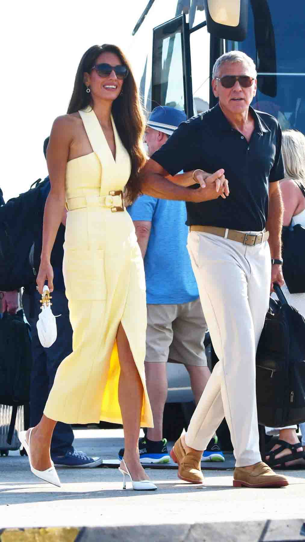 Amal y George Clooney juntos en Venecia. (Foto: Gtres)