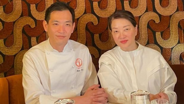 Mar&iacute;a Li Bao junto a su hermano y socio, Felipe Bao. (Foto: Instagram)