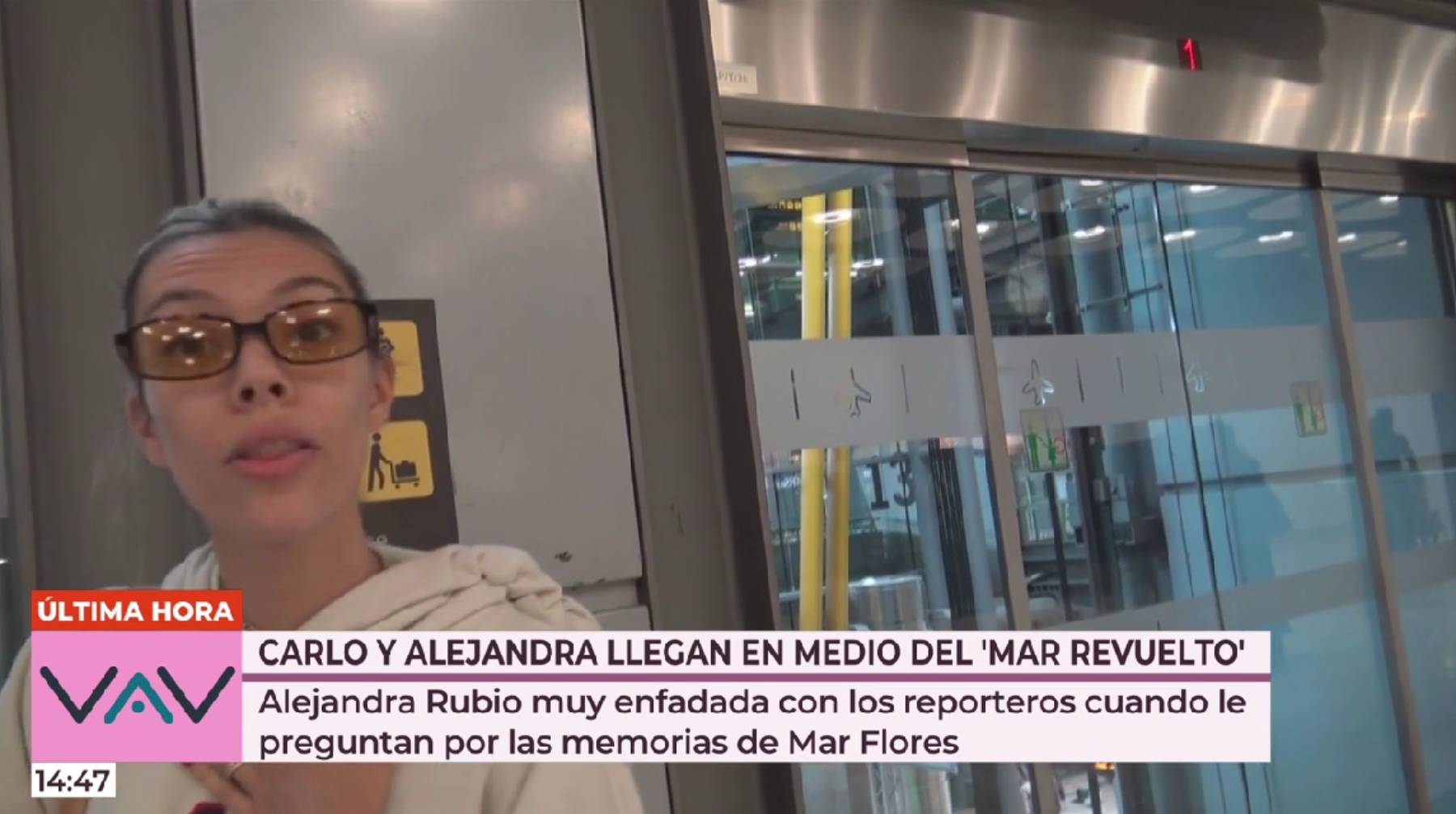 Alejandra Rubio en el aeropuerto de Madrid. (Foto: Telecinco)
