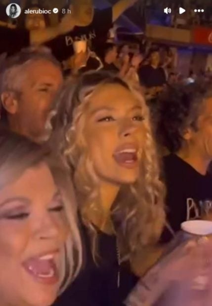 Terelu Campos y Alejandra Rubio en un concierto. (Foto: Redes sociales)