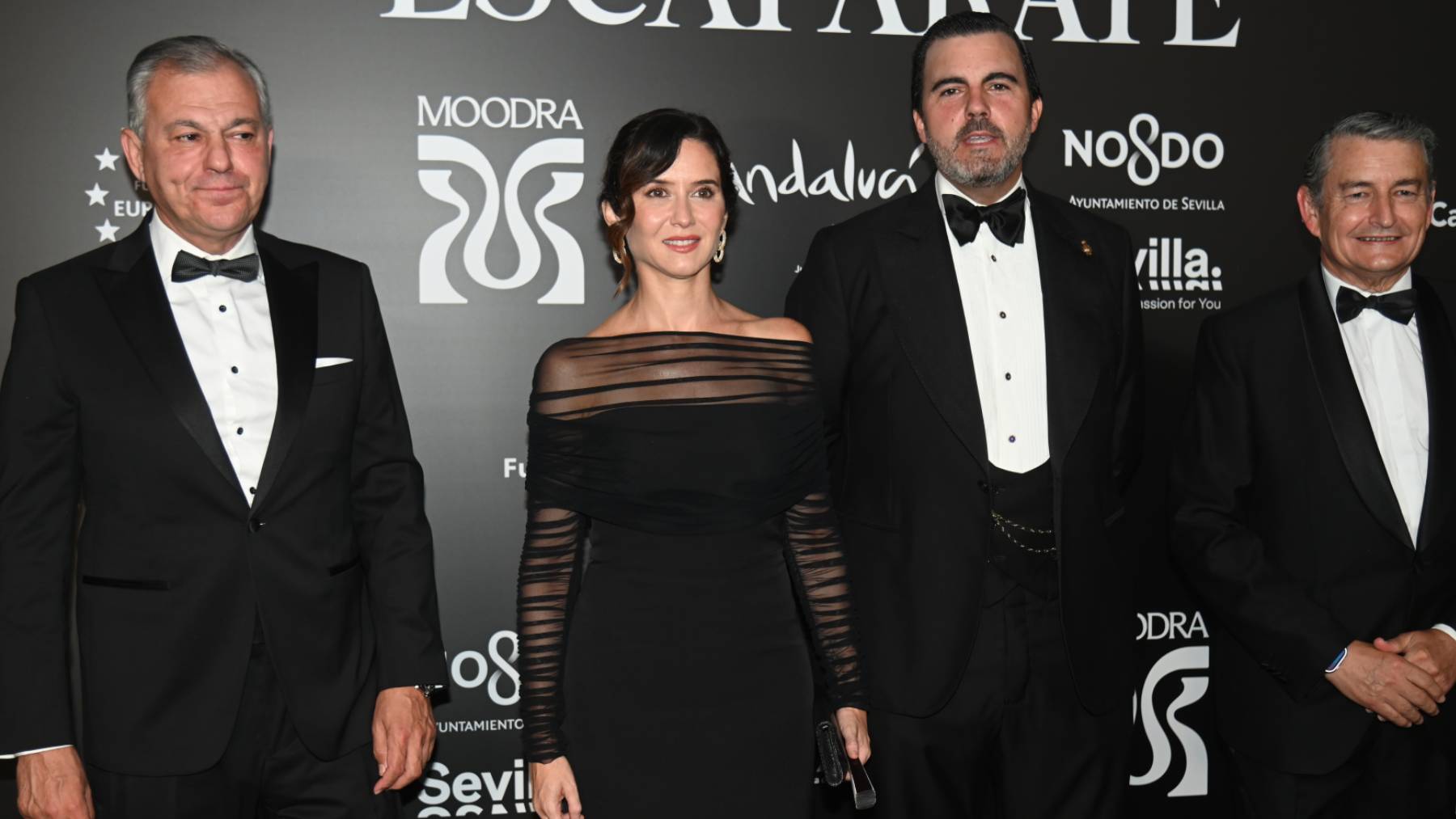 Isabel D&iacute;az Ayuso en los Premios Escaparate. (Foto: Gtres)