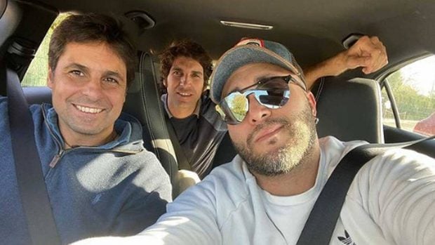 Los hermanos Rivera yendo a visitar a su t&iacute;o Riverita a Barbate. (Foto: Redes sociales)