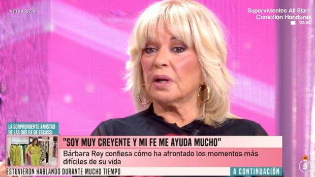 B&aacute;rbara Rey en el plat&oacute; de 'Fiesta'. (Foto: Telecinco)