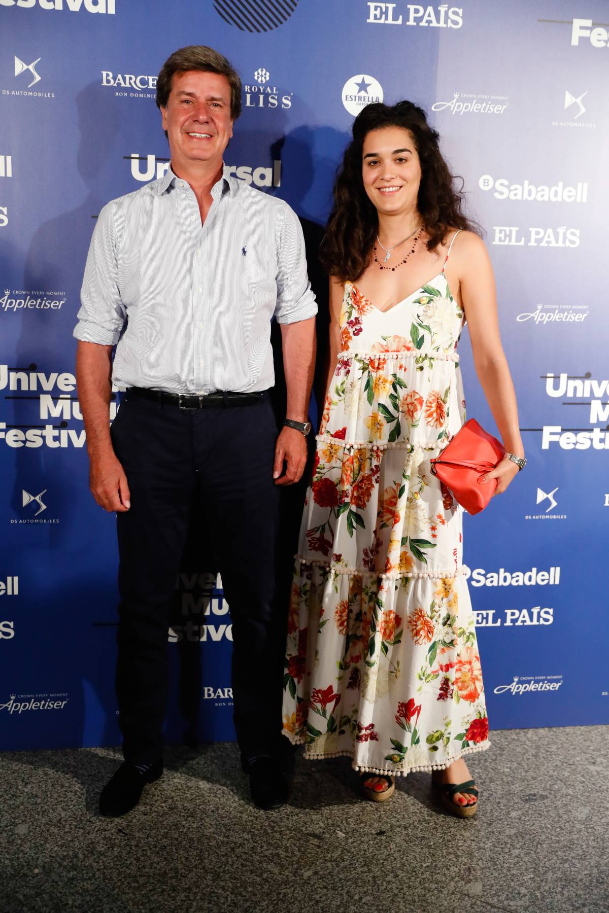 B&aacute;rbara Mirjan luci&oacute; un vestido largo de tirantes con estampado floral. (Gtres)