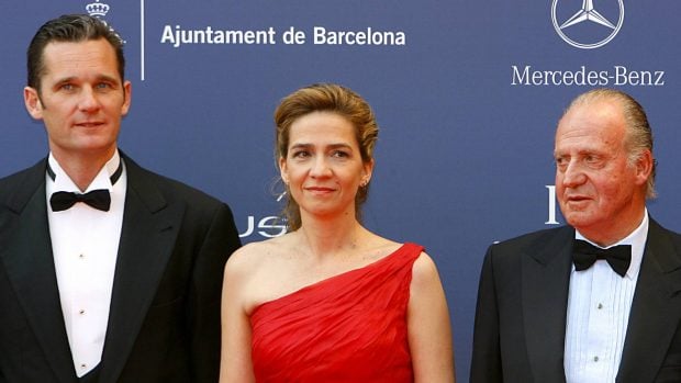 I&ntilde;aki Urdangarin, la infanta Cristina y el Rey Juan Carlos I. (Foto: Gtres)