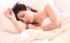Así es el ‘sleepmaxxing’: todo lo que debes saber sobre el hábito viral para dormir que los expertos consideran muy peligroso