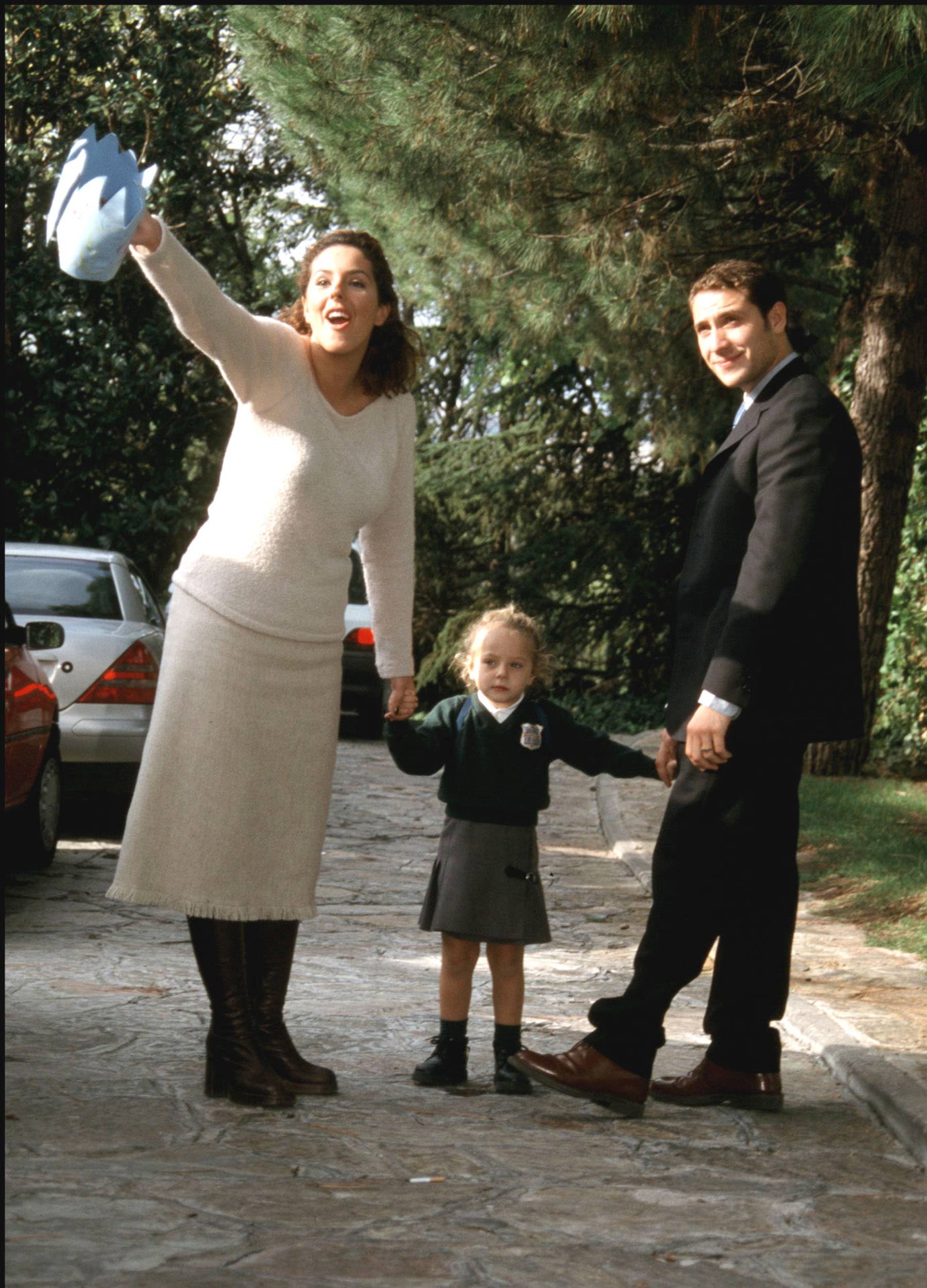 Roc&iacute;o Carrasco y Antonio David Flores junto a su hija Roc&iacute;o. (Foto: Gtres)