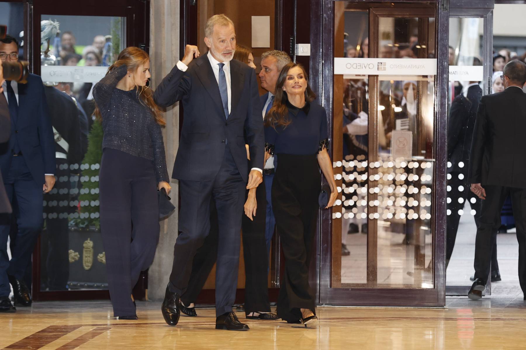 La Familia Real espa&ntilde;ola en la antesala a los Premios Princesa de Asturias 2025. (Foto: Gtres)