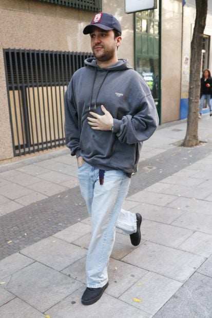 Froil&aacute;n por las calles de Madrid. (Foto: Gtres)