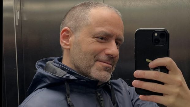 Borja S&eacute;mper reaparece en redes sociales. (Foto: Redes Sociales)
