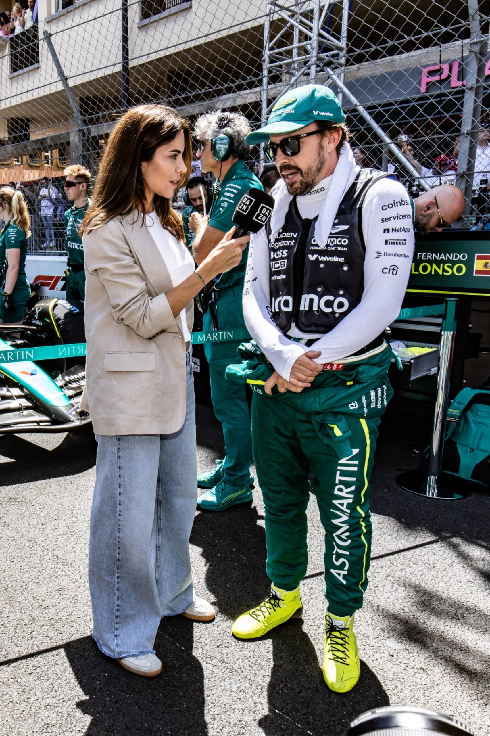 Melissa Jim&eacute;nez y Fernando Alonso. (Foto: Gtres)