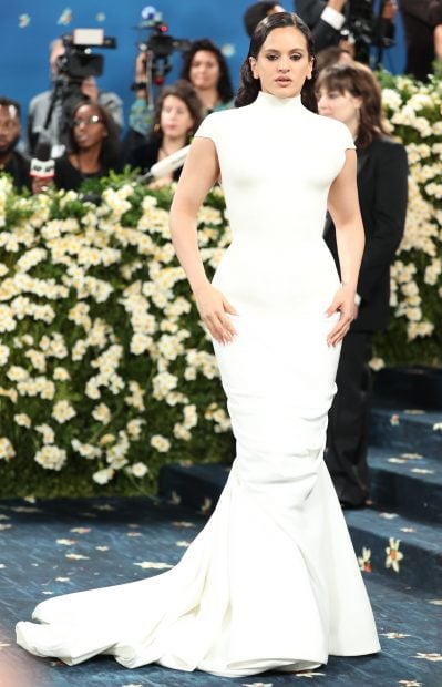 MET Gala, Rosal&iacute;a, beyonc&eacute;