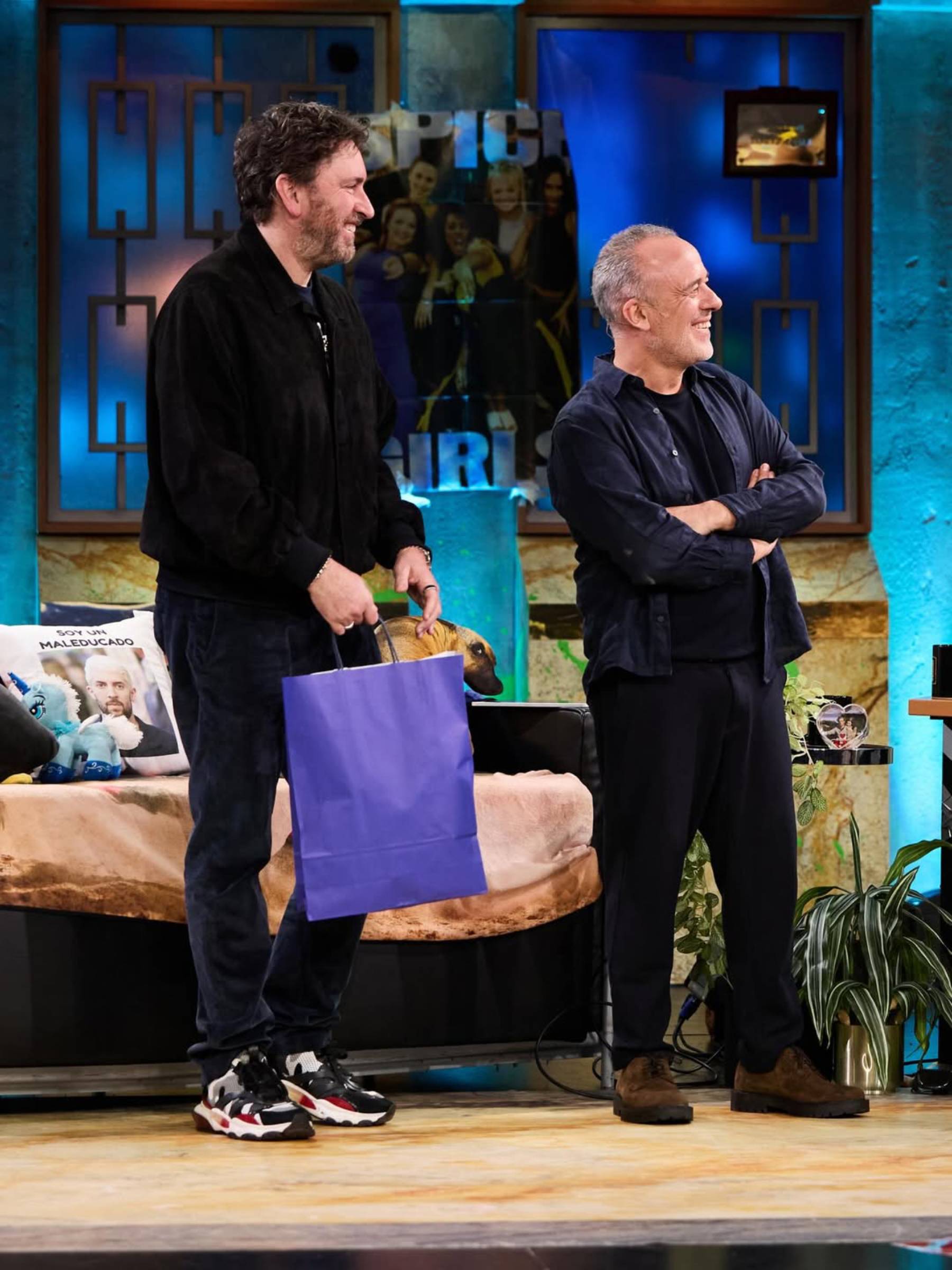 Daniel Sánchez Arévalo y Javier Gutiérrez en 'La Revuelta'. (Foto: Gtres)
