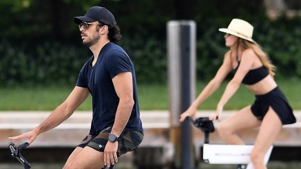 Gisele B&uuml;ndchen y Joaquim Valente. (Foto: Gtres)