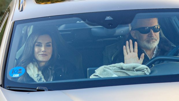 Letizia y Felipe durante el Día de Reyes. (Foto: Gtres)