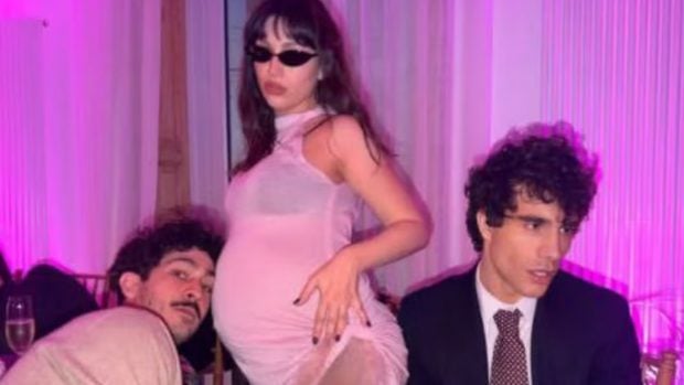 Chino Dar&iacute;n, &Uacute;rsula Corber&oacute; y Javier Calvo. (Foto: Redes Sociales)