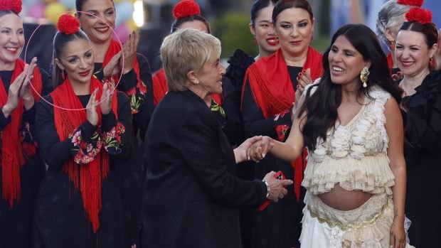 Las fotos que demuestran el pasado en com&uacute;n entre Isa Pantoja y la novia de Kiko Rivera. (Foto: Gtres)