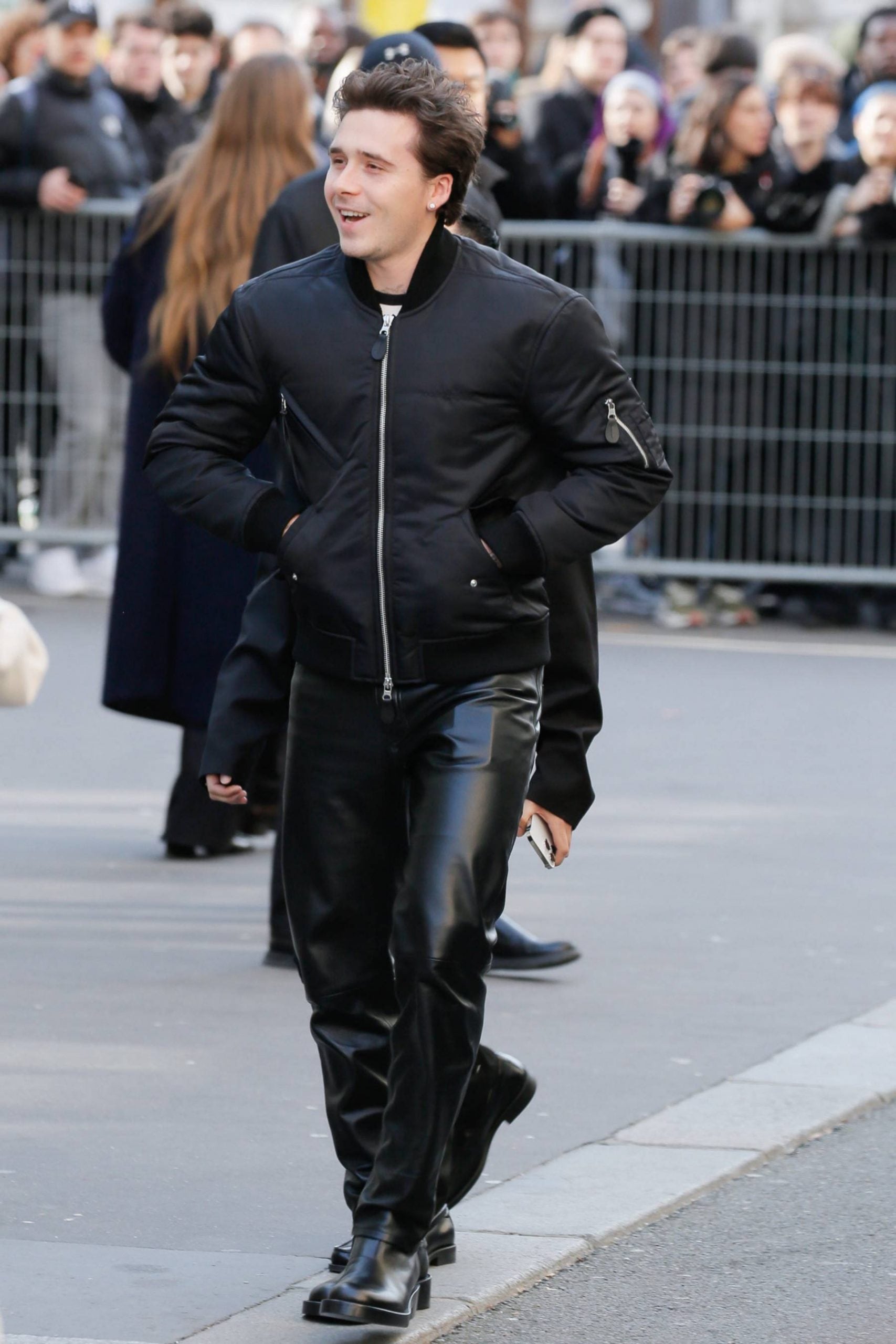 Brooklyn Beckham en Par&iacute;s. (Foto: Gtres)