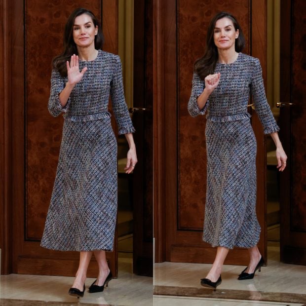 El vestido sin firma 'tweed' que la Reina ha elegido para ocasi&oacute;n. (Fotos: Gtres)
