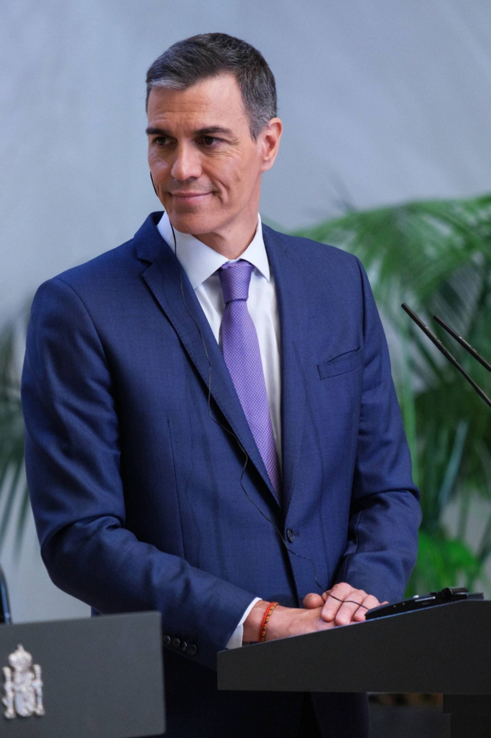 Pedro S&aacute;nchez en el Palacio de La Moncloa. (Foto: Gtres)