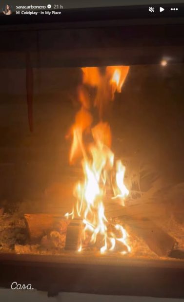 La chimenea de la casa de Sara Carbonero. (Foto: Redes sociales)