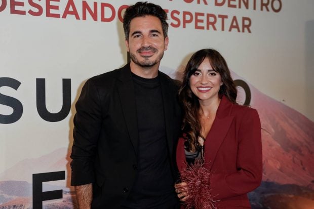Javier Castillo, Ver&oacute;nica D&iacute;az