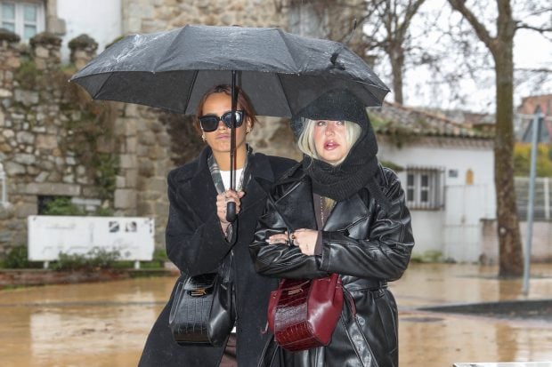 gloria camila, rocio flores,
