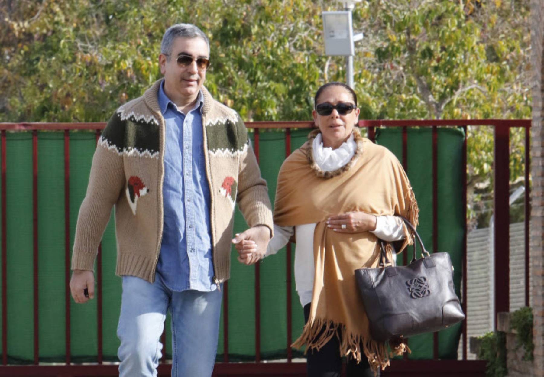 Isabel y Agust&iacute;n Pantoja en Alcal&aacute; de Guadaira. (Foto: Gtres)