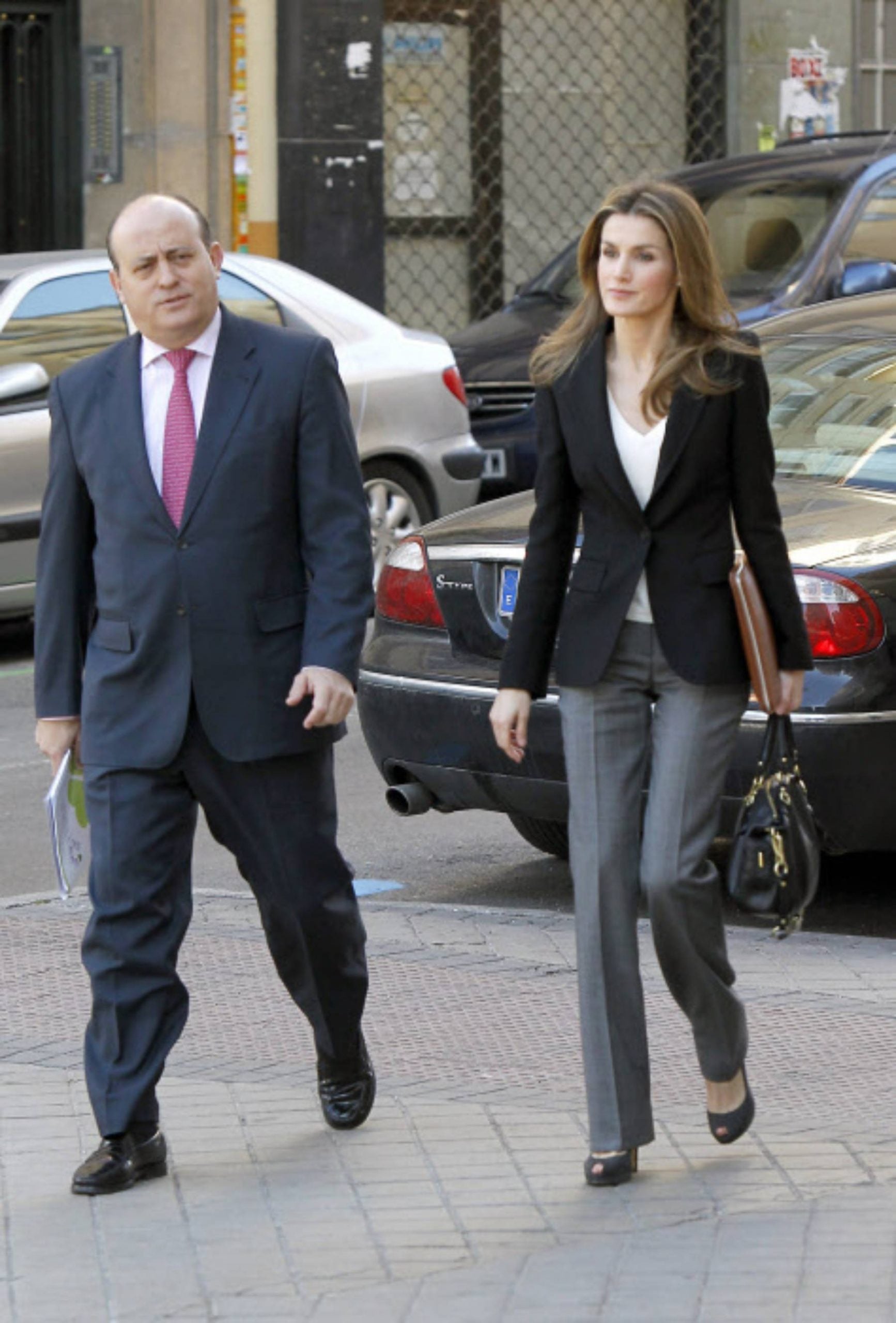 Jos&eacute; Manuel Zuleta y la Reina Letizia en Madrid. (Foto: Gtres)