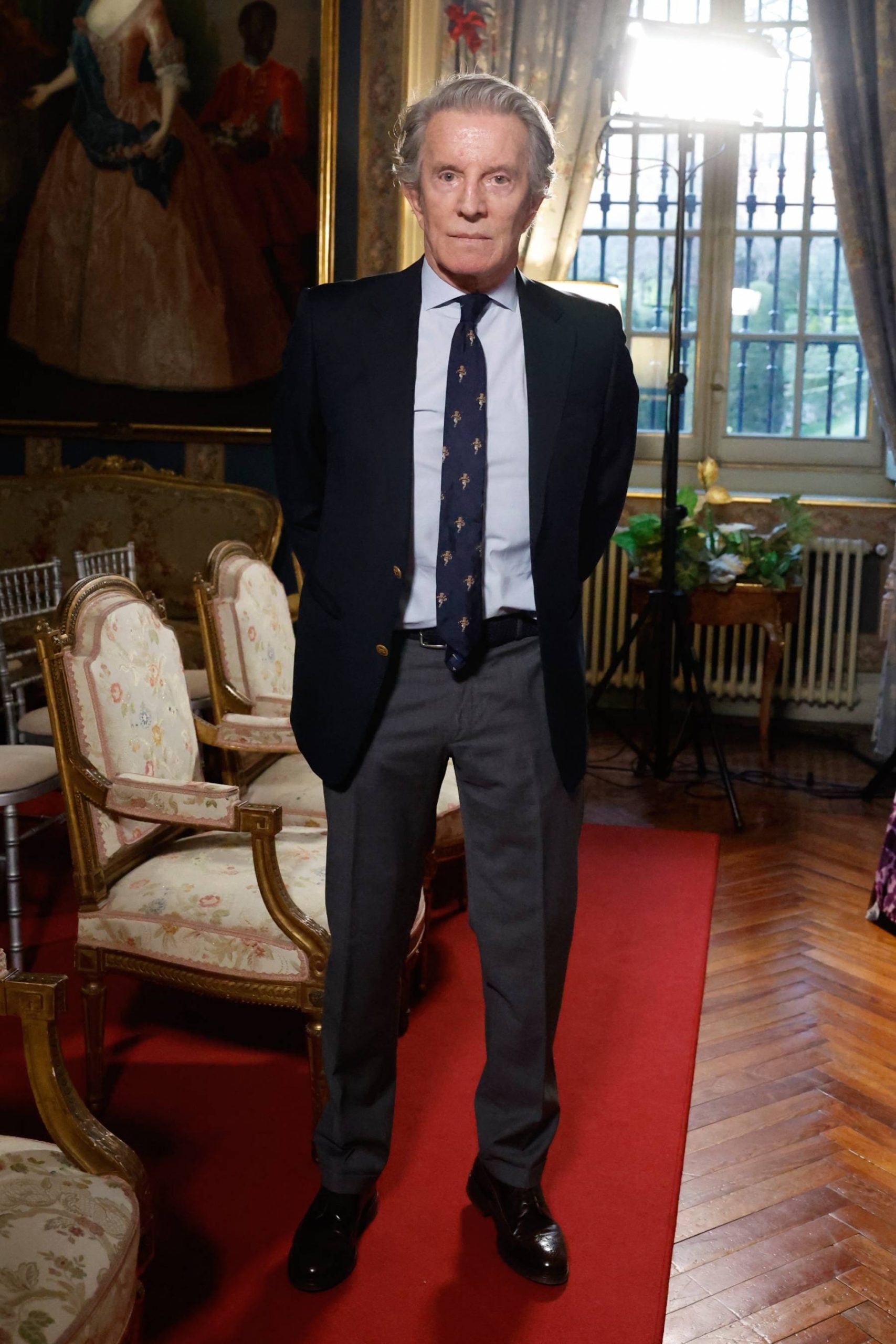 Alfonso D&iacute;ez en el Palacio de Liria. (Foto: Gtres)