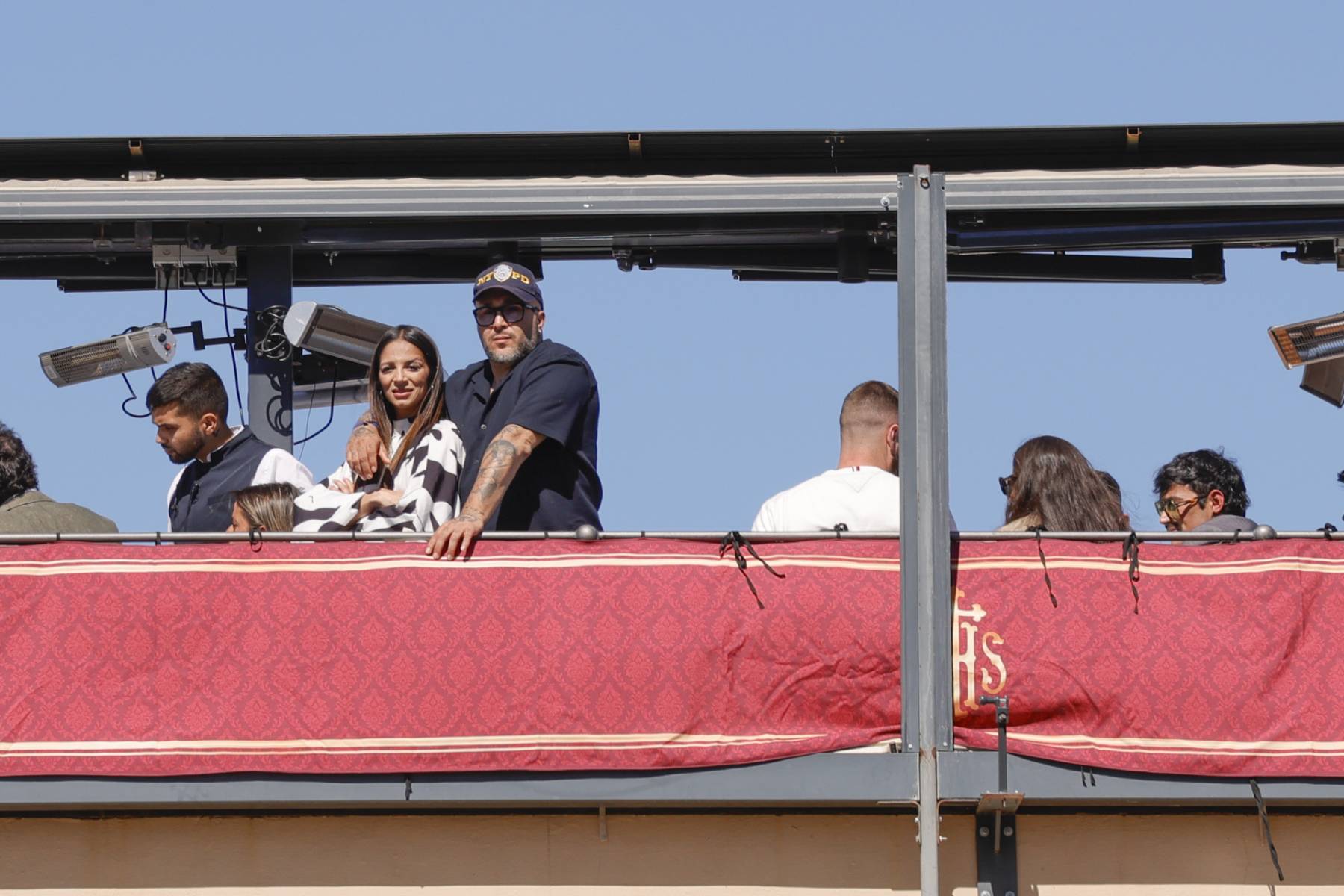 Kiko Rivera, Lola, David Rodr&iacute;guez y Anabel Pantoja en Sevilla. (Foto: Gtres)