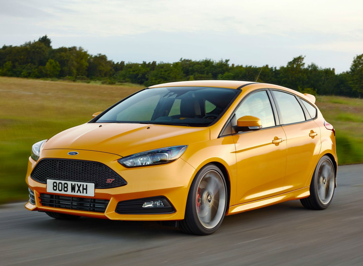 Coches deportivos baratos: Ford Focus ST