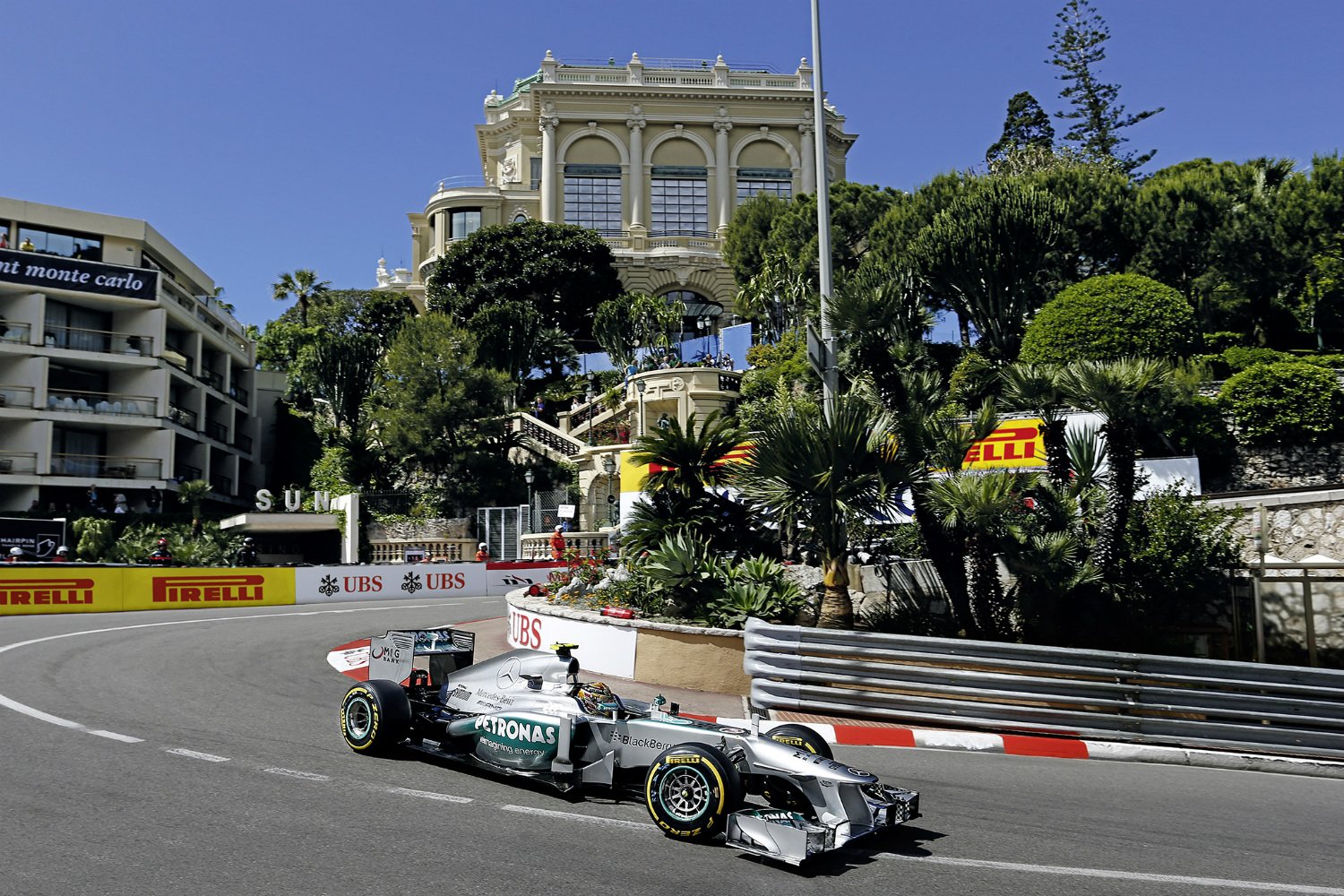 Lewis_Hamilton_Mercedes_F1