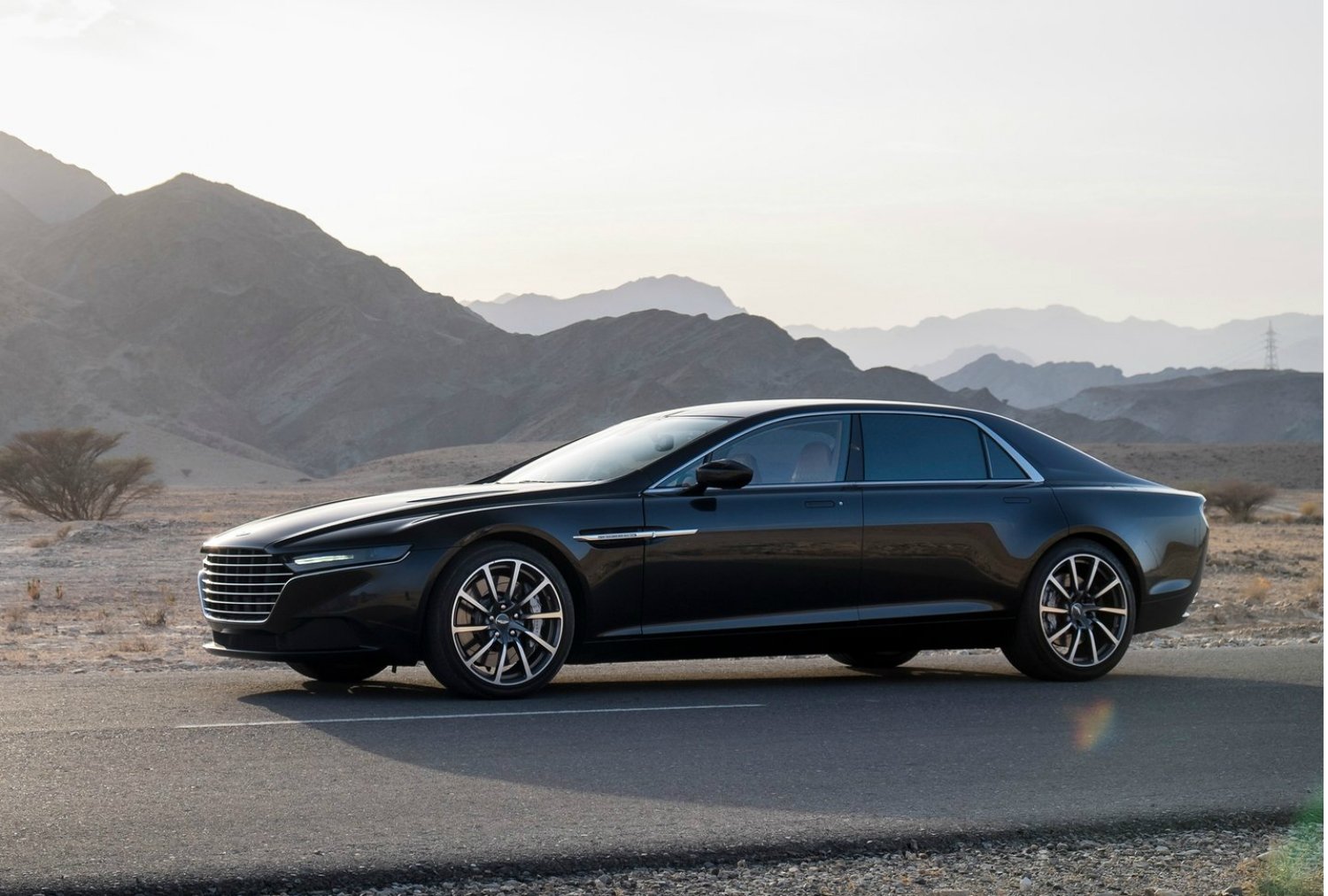 Aston_Martin-Lagonda